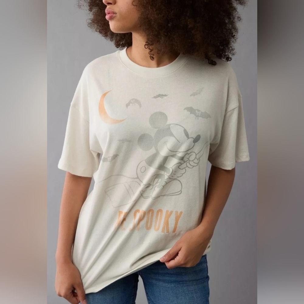AE Oversized Halloween Mickey Mouse Graphic T-shirt Women’s Medium